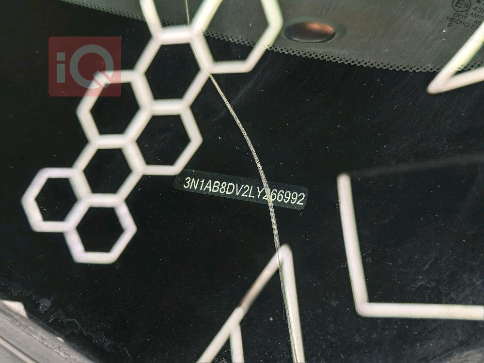 نيسان سنترا